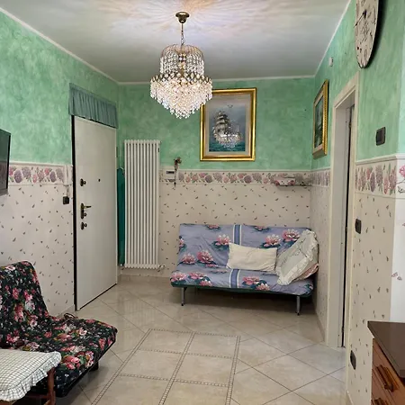 Cilea A 50mt Dal Mare *
